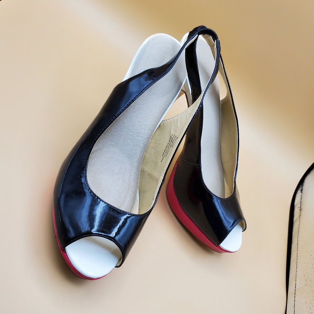 heels - Picture 2 of 5